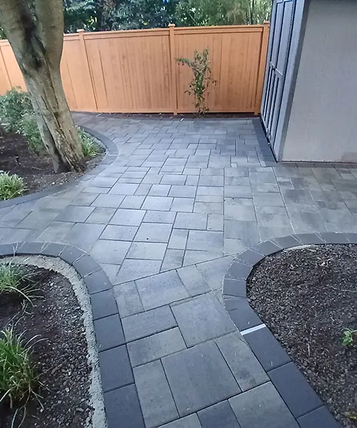 Custom Curved Paver Walkway Installation in Bellevue 